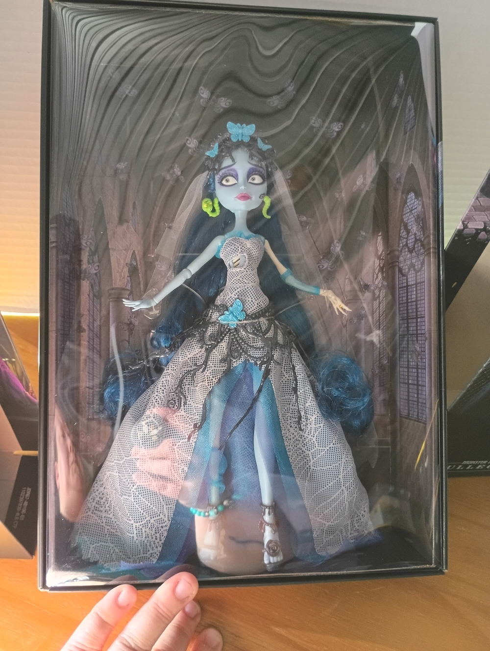 NIB Mattel Monster High Skullector Corpse Bride Emily Tim Burton - Picture 4 of 9